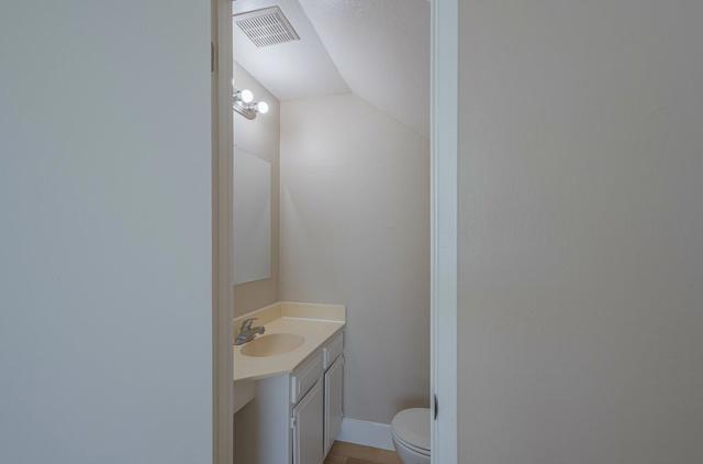 903 Rider Avenue, Salinas CA: https://media.crmls.org/mediaz/22293766-3d55-4bf5-8c3f-380a6675cf42.jpg