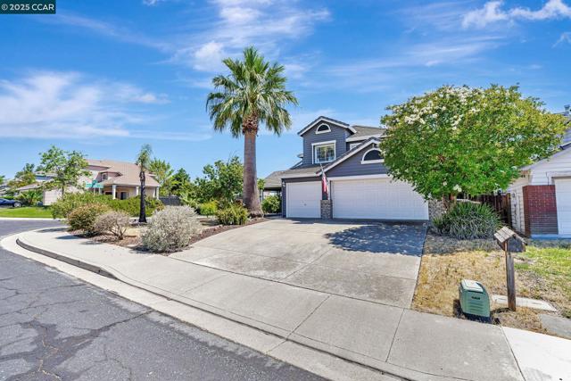 5103 Pioneer Way, Antioch CA: https://media.crmls.org/mediaz/222aea88-c029-44c0-bbd3-cde0fe96a73d.jpg