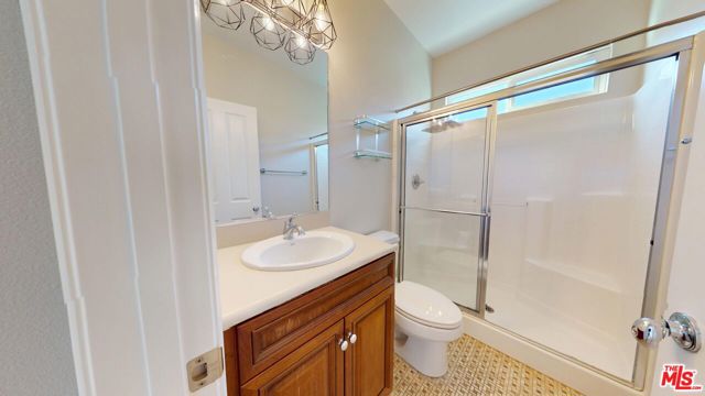 19320 Carranza Lane, Santa Clarita CA: https://media.crmls.org/mediaz/222b019e-d6ef-4be9-bda1-ae39064c1fe2.jpg