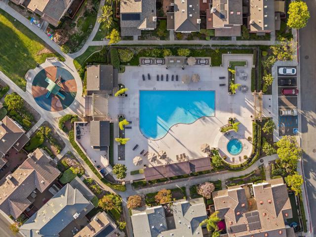 2194 Honeybee Street, Chula Vista CA: https://media.crmls.org/mediaz/222bb806-ca2e-432f-820a-30ef68006b78.jpg