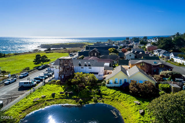 Image 17 of 21 For 45040 Main Street