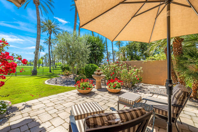 56025 Village Drive, La Quinta CA: https://media.crmls.org/mediaz/222cf565-6c79-4efa-9a46-b3be69f6eecc.jpg