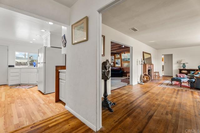 Detail Gallery Image 22 of 48 For 1676 Vann Ct, El Cajon,  CA 92020 - 4 Beds | 3 Baths