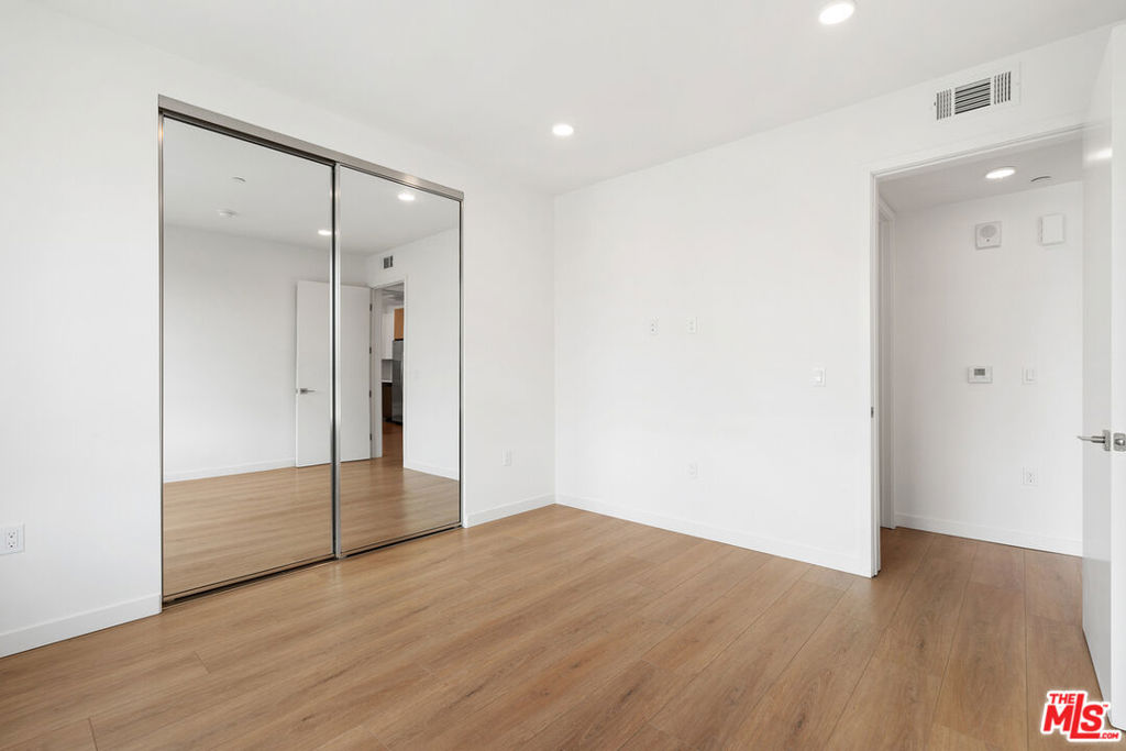 MLS #25616329 image #17