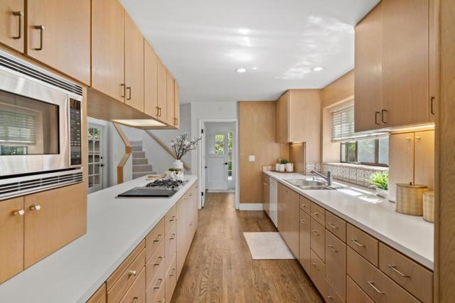 2365 Waverley Street, Palo Alto CA: https://media.crmls.org/mediaz/222de4e3-4620-4879-9881-dd32243a6814.jpg