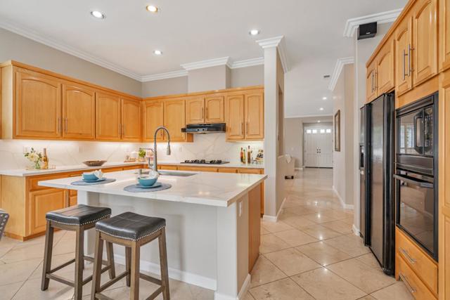 8845 Wine Valley Circle, San Jose CA: https://media.crmls.org/mediaz/222e61e6-e429-411e-8ad9-3bafee501b9e.jpg