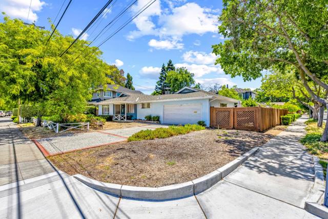 3160 Waverley Street, Palo Alto CA: https://media.crmls.org/mediaz/222ea15e-3275-49de-a579-2a306be72c7d.jpg