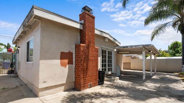 7355 Jamacha Rd, San Diego CA: https://media.crmls.org/mediaz/222ea84b-2a33-4bba-8070-aa790db5de6d.jpg