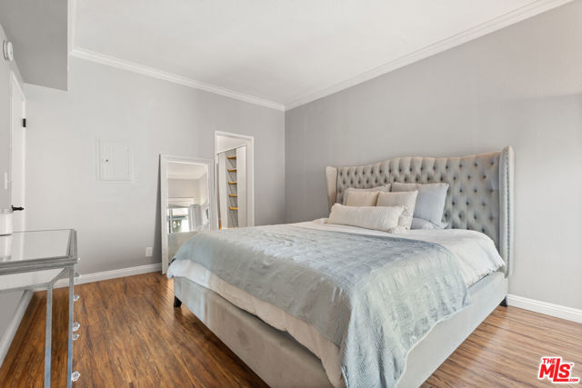8160 Manitoba Street, Playa del Rey CA: https://media.crmls.org/mediaz/222ee920-2c3b-4ed5-a449-3ead58f95f4d.jpg