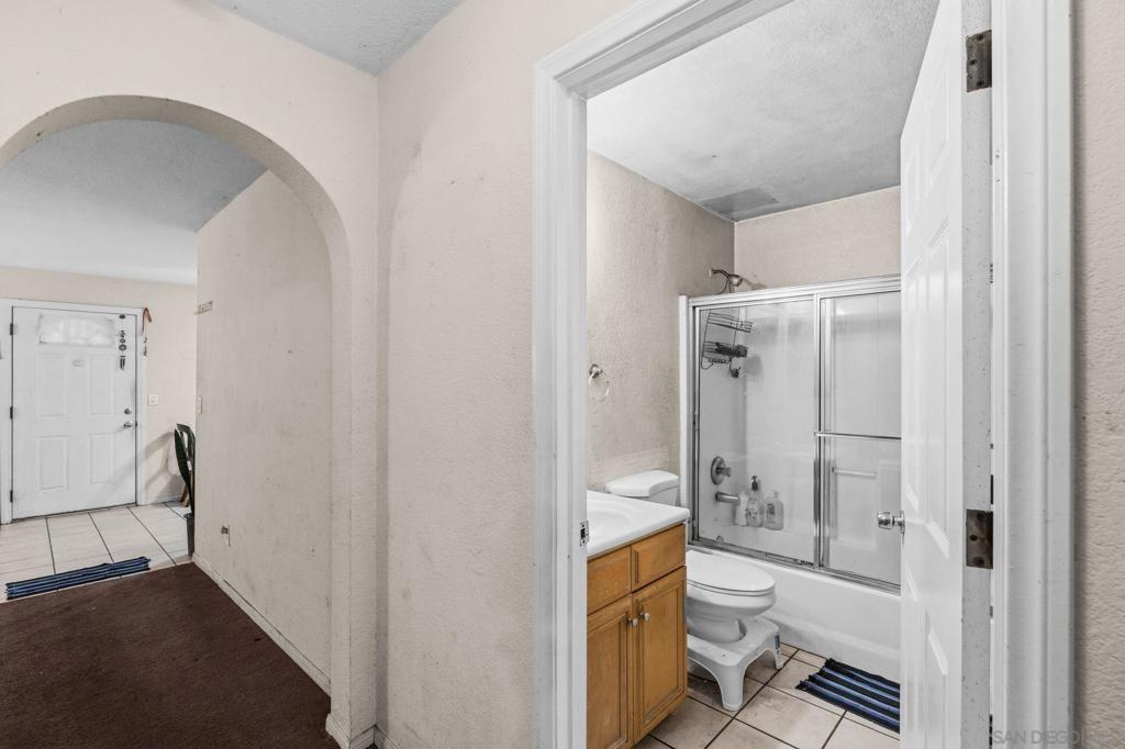 3215 44th Street - photo 7