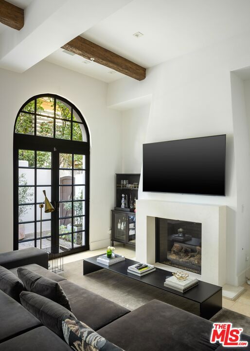 11937 West Sunset Boulevard, 4 photo 5