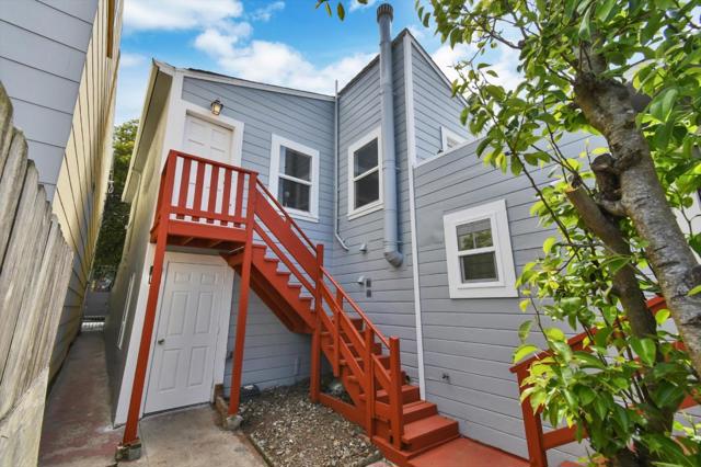 324 Holloway Avenue, San Francisco CA: https://media.crmls.org/mediaz/22317010-9a18-4ceb-a022-d11809b970cc.jpg
