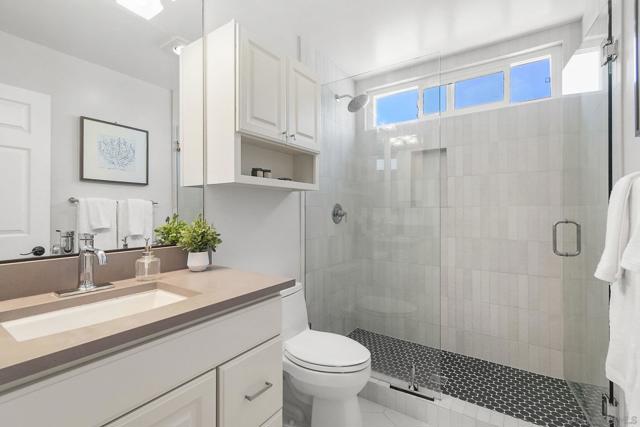 Image 20 of 33 For 3964 Calgary Ave