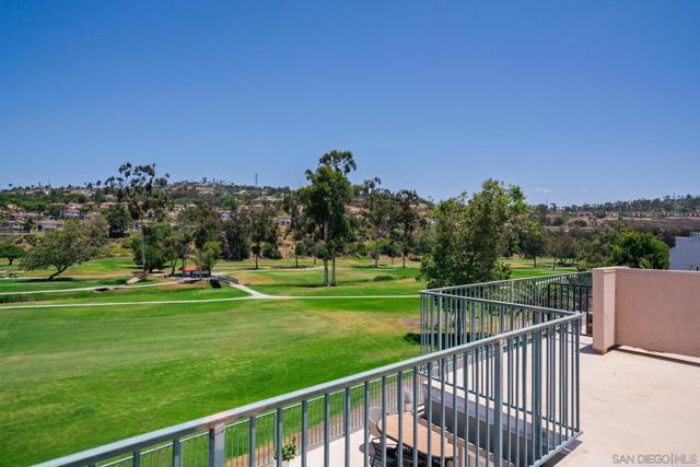2544 Navarra Rd, Carlsbad CA: https://media.crmls.org/mediaz/2232c711-f27b-46df-b823-362a9c9e7969.jpg