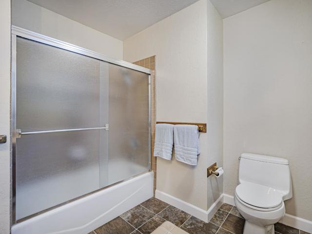 Image 33 of 52 For 3190 Mulberry Drive
