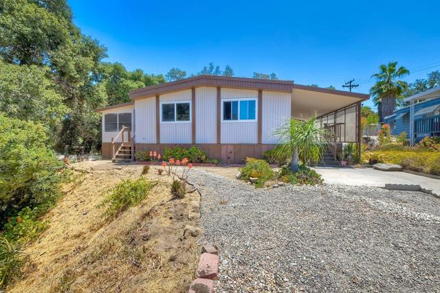 13460 Hwy 8 Bus, Lakeside, California 92040, 2 Bedrooms Bedrooms, ,2 BathroomsBathrooms,Residential,For Sale,Hwy 8 Bus,250017130SD