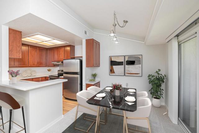 425 Costa Mesa Terrace, Sunnyvale CA: https://media.crmls.org/mediaz/22349e79-18a2-4c54-be5f-b2ca2ff3fcdb.jpg