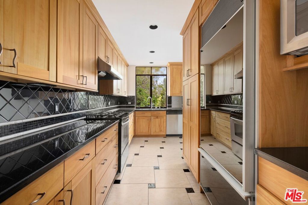 MLS #26852693 image #6