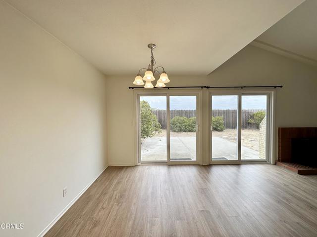 4911 Catamaran Street, Oxnard CA: https://media.crmls.org/mediaz/2235b43c-069f-4d4d-a88e-1974ef1dd9d1.jpg