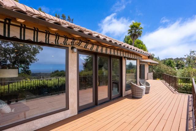 388 Aptos Ridge Circle, Watsonville CA: https://media.crmls.org/mediaz/22362870-f507-4836-84f2-8e35c2de536a.jpg