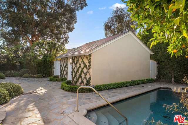 Image 24 of 35 For 501 Ocampo Drive