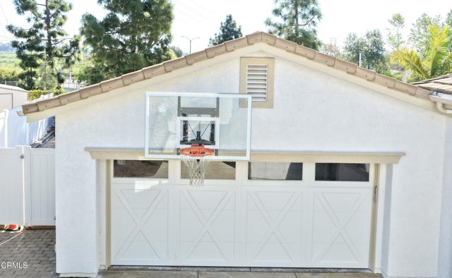 Detail Gallery Image 38 of 44 For 9898 Rhone St, Ventura,  CA 93004 - 4 Beds | 2/1 Baths