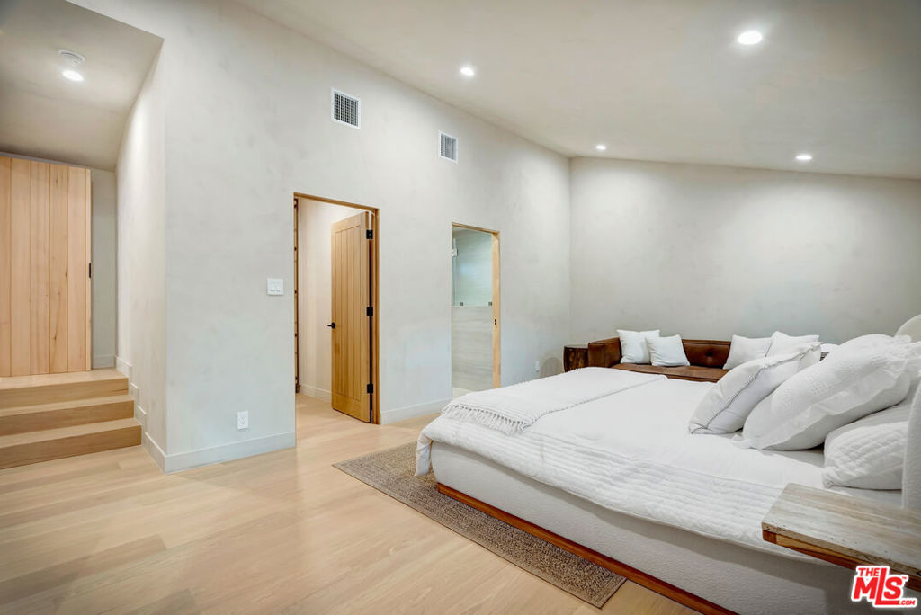 MLS #25625191 image #46