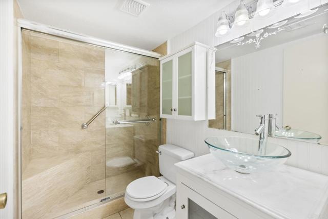 Detail Gallery Image 19 of 35 For 2425 Hawthorn Glen, Escondido,  CA 92027 - 3 Beds | 2 Baths