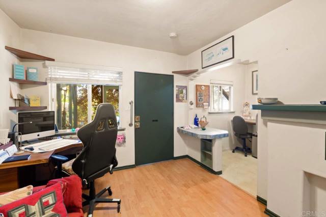 Detail Gallery Image 19 of 37 For 4245 41st St, San Diego,  CA 92105 - 5 Beds | 4 Baths