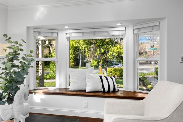 1425 Walnut Grove Avenue, San Jose CA: https://media.crmls.org/mediaz/22392416-eb4e-473c-b9d7-b6f0192d4bf5.jpg