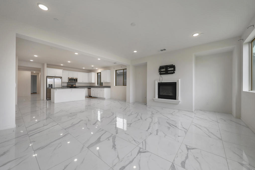 MLS #219120229DA image #8