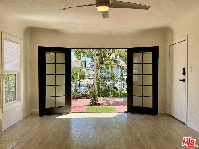 2927 S West View Street, Los Angeles CA: https://media.crmls.org/mediaz/223a7748-93f7-47d9-960d-6c4bf01acdf4.jpg