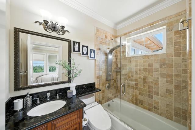 44989 Vista Del Sol, Fremont CA: https://media.crmls.org/mediaz/223b843f-90db-40dc-a404-948d84eac0dd.jpg