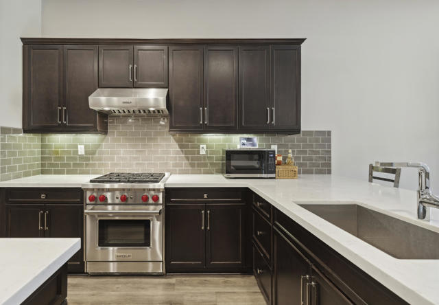 Image 8 of 63 For 84994 Bedero Court