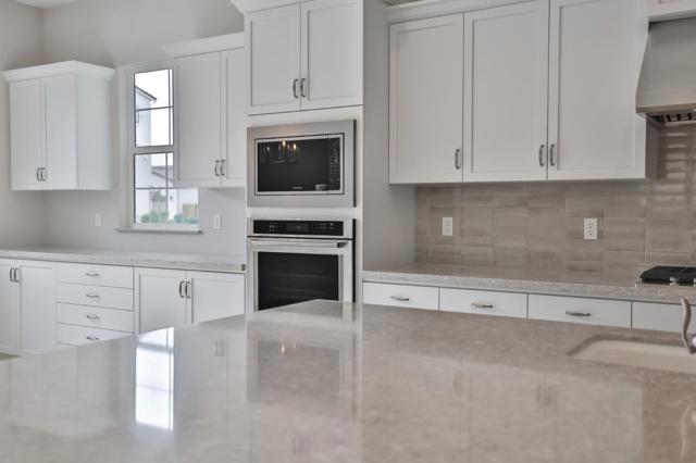591 Santa Lucia Way, Marina CA: https://media.crmls.org/mediaz/223f0f48-1867-486a-859a-3dbefb9c389e.jpg