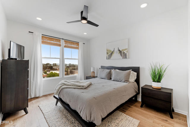 Detail Gallery Image 8 of 30 For 436 Poli St #402,  Ventura,  CA 93001 - 2 Beds | 2 Baths