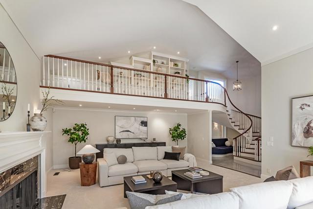 25600 Willow Pond Lane, Los Altos Hills CA: https://media.crmls.org/mediaz/2240b980-eb5e-429c-a8f2-909534988205.jpg