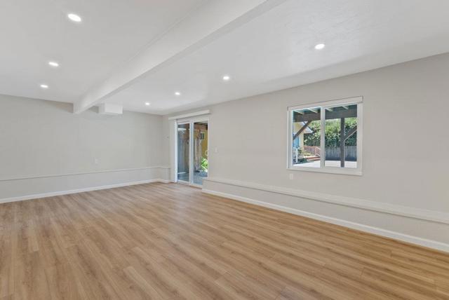 221 Carey Avenue, Freedom CA: https://media.crmls.org/mediaz/2240d982-50cf-4155-8f29-c7b55be976d2.jpg