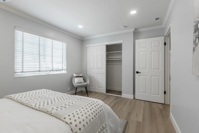 803 Russell Ln, Milpitas CA: https://media.crmls.org/mediaz/22411421-10aa-43be-b88d-d4ff6db14fdf.jpg