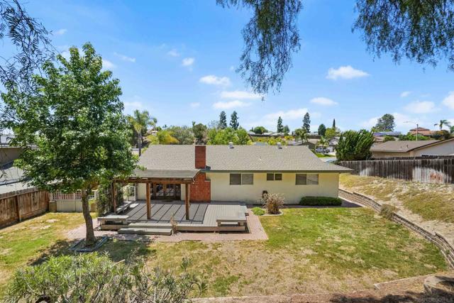931 Rutgers Ave, Chula Vista CA: https://media.crmls.org/mediaz/2242a99d-df3c-4efe-88d3-615d9afe0971.jpg