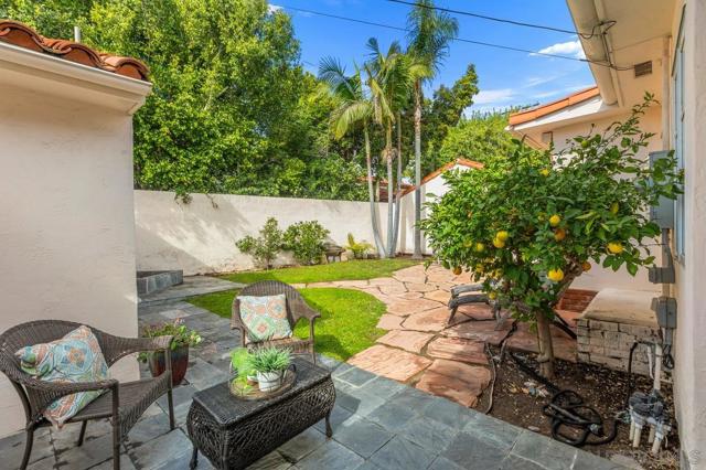 Image 28 of 32 For 5252 Marlborough Dr