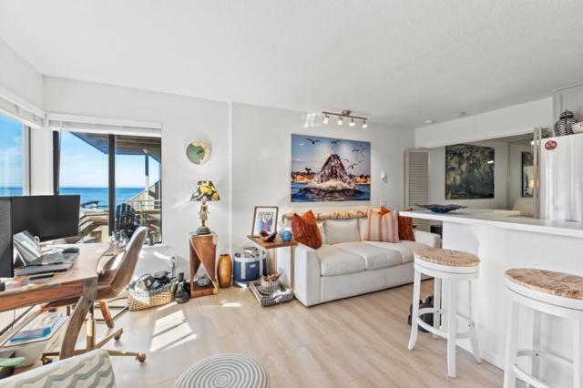 1 Surf Way, Monterey CA: https://media.crmls.org/mediaz/22434713-02a6-455d-8ae4-dce34c37052a.jpg