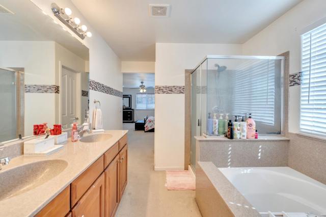 2385 N Mountainside Drive, Los Banos CA: https://media.crmls.org/mediaz/22436709-02db-482f-9677-76171de27609.jpg