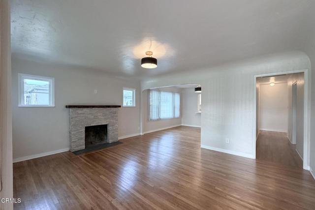 Detail Gallery Image 8 of 41 For 431 Deodar Ave, Oxnard,  CA 93030 - 3 Beds | 2 Baths