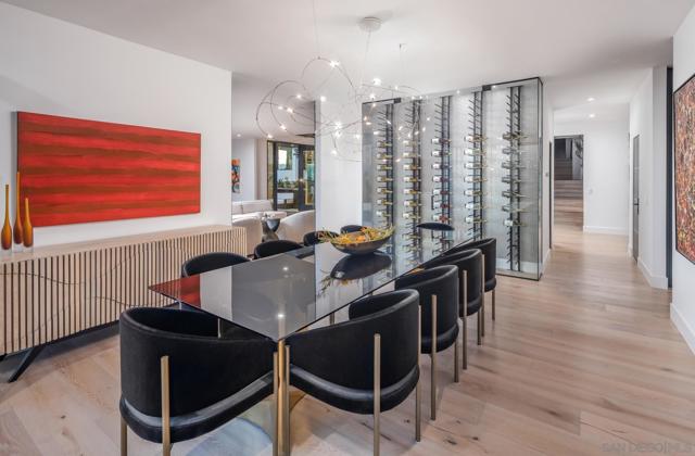 3240 Piragua St, Carlsbad CA: https://media.crmls.org/mediaz/2246c13f-b412-4254-9c57-213d1c10a19c.jpg