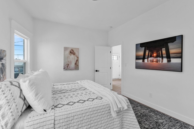 Image 13 of 39 For 2912 22nd St