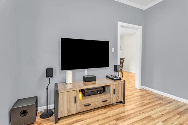 39 S 23rd Street, San Jose CA: https://media.crmls.org/mediaz/2247c038-a8a8-4fcd-89eb-b142a275cc5b.jpg