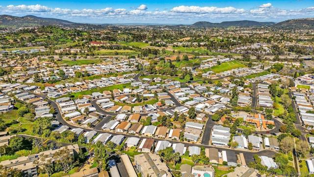 525 W El Norte, Escondido CA: https://media.crmls.org/mediaz/22488cf9-8ff0-4633-a632-1a5ba8bfb150.jpg