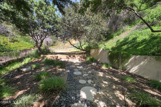 Detail Gallery Image 64 of 73 For 3263 New York Dr, Pasadena,  CA 91107 - 7 Beds | 5/1 Baths