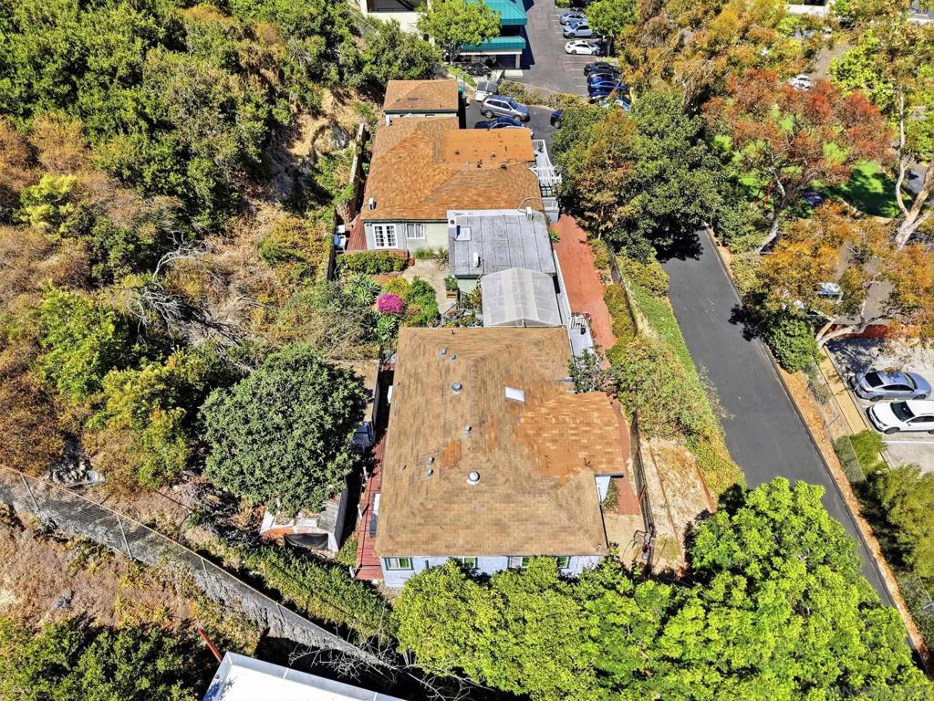 2335 Camino Del Rio